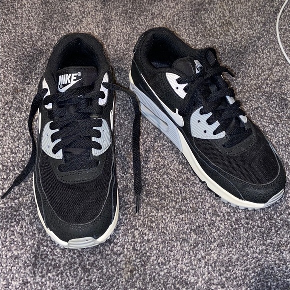 Nike Shoes - Nike Air Maxes